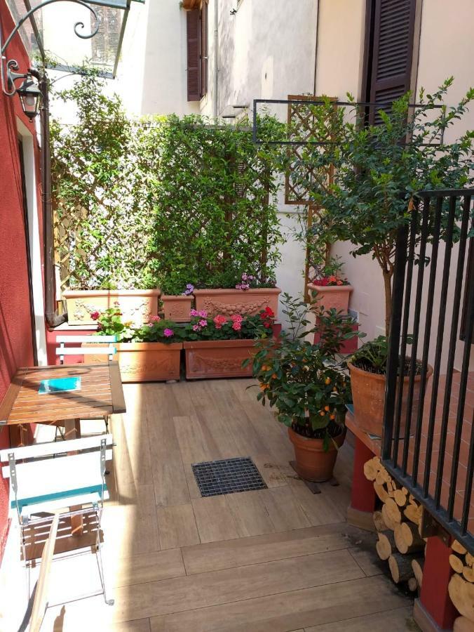 Monti Garden Pensión